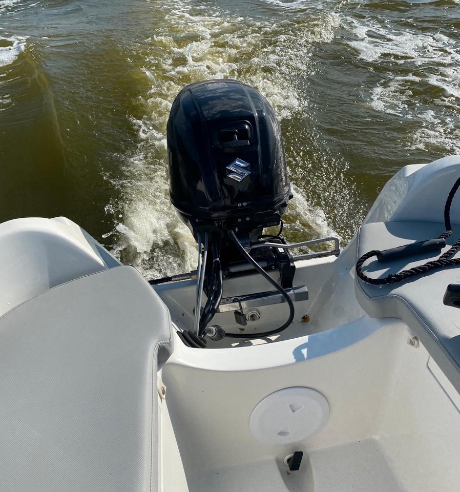 Motorboot Angelboot Kajütboot Bj 5/21, 30PS Motor mit Trailer in Rostock
