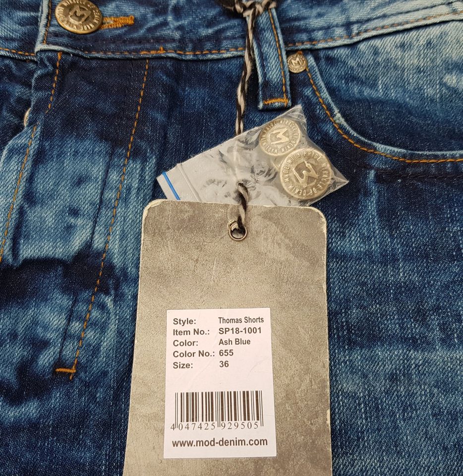 M.O.D Thomas Jeans Short kurze Hose  blau Gr. W36 in Leipzig