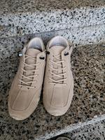 Leichte Turnschuhe NEU Brandenburg - Hohenleipisch Vorschau