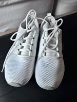 Bench Damen Sneaker 41 Mecklenburg-Vorpommern - Steinhagen (Vorpommern) Vorschau