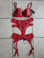 Hunkemöller Unterwäscheset rot BH/Slip/String/Strapsgurt Thüringen - Bucha Vorschau