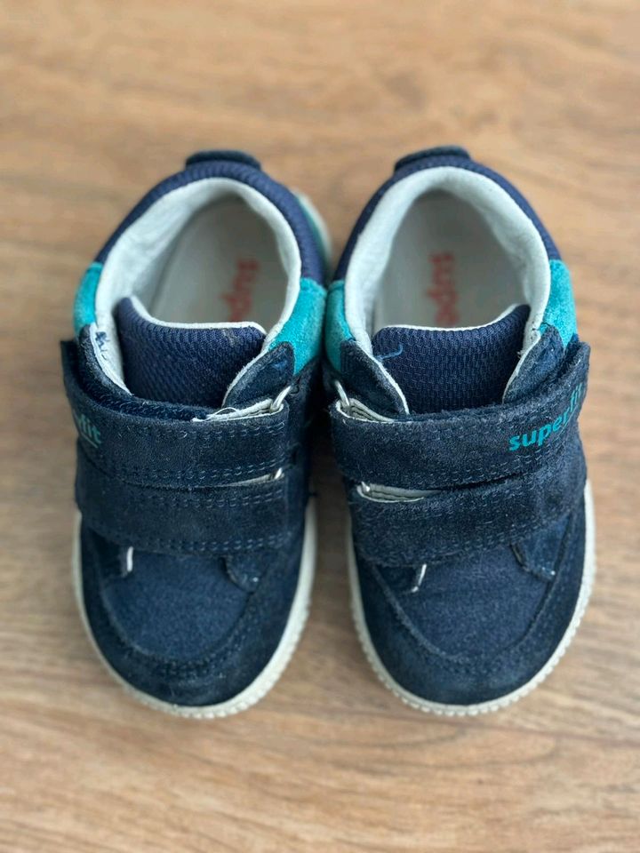 Baby Schuhe Größe 20 in Cloppenburg