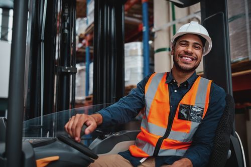 Staplerfahrer (m/w/d) Vollzeit + bis zu 15,00 €/Std... (19603470) in Leipzig