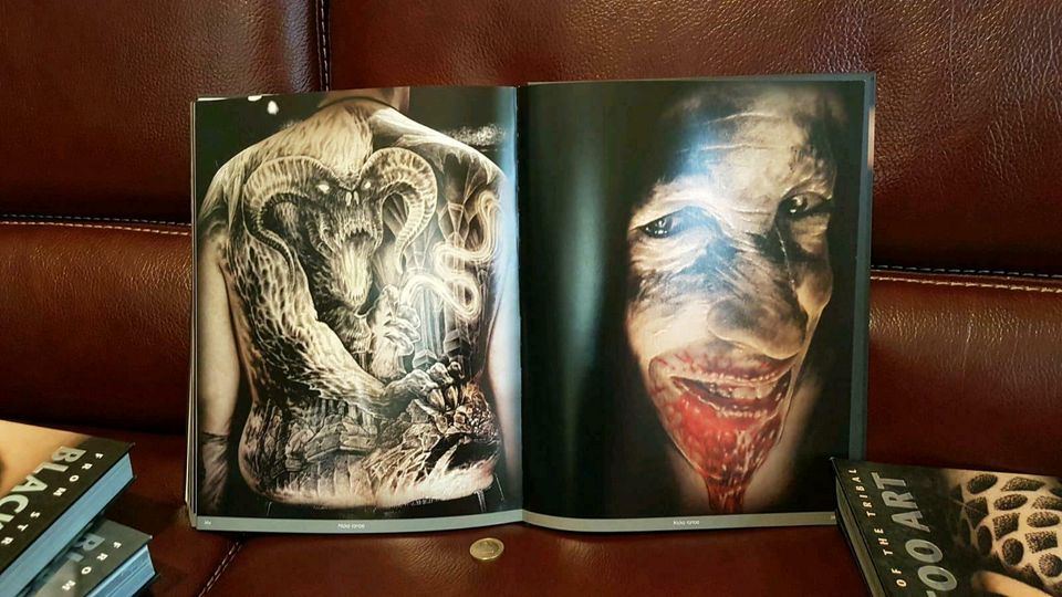 Black & grey 1 2 3 Edition Reuss  Tattoo Buch Art in Wiesbaden