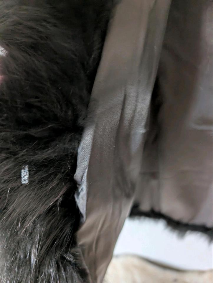 Pelzjacke schwarz 3/4-Ärmel Größe Xs/S Fuchs-/Nerz-/Lammfell in Siegen