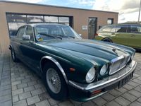 Jaguar XJ12 Serie III H. E. Vanden Plas * Scheunenfund* Baden-Württemberg - Frickenhausen Vorschau