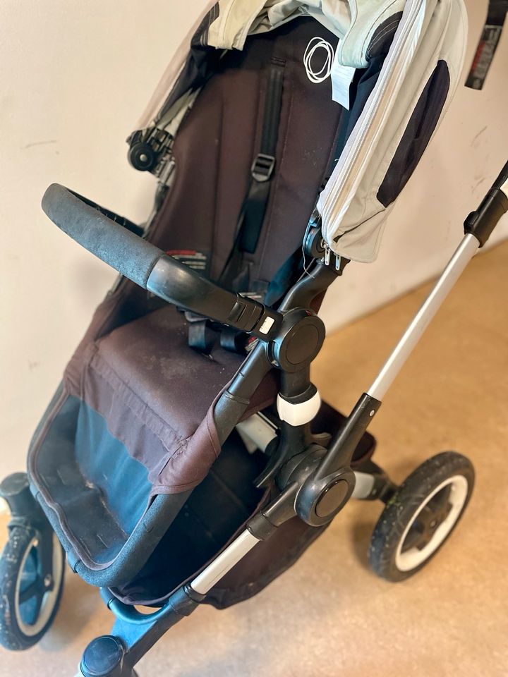 Boogaboo inkl. Babywanne & Regenschutz „Buffalo“ Kinderwagen in Berlin