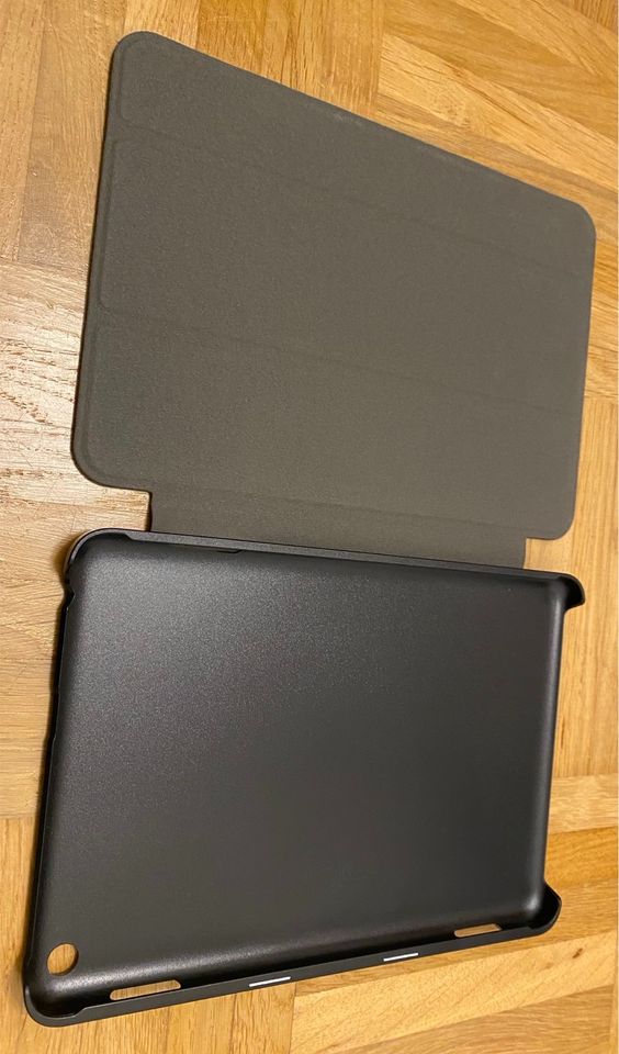 NEU / Fire HD 8-Tablet, 32 GB / 10.Generation inkl. Hülle in Köln