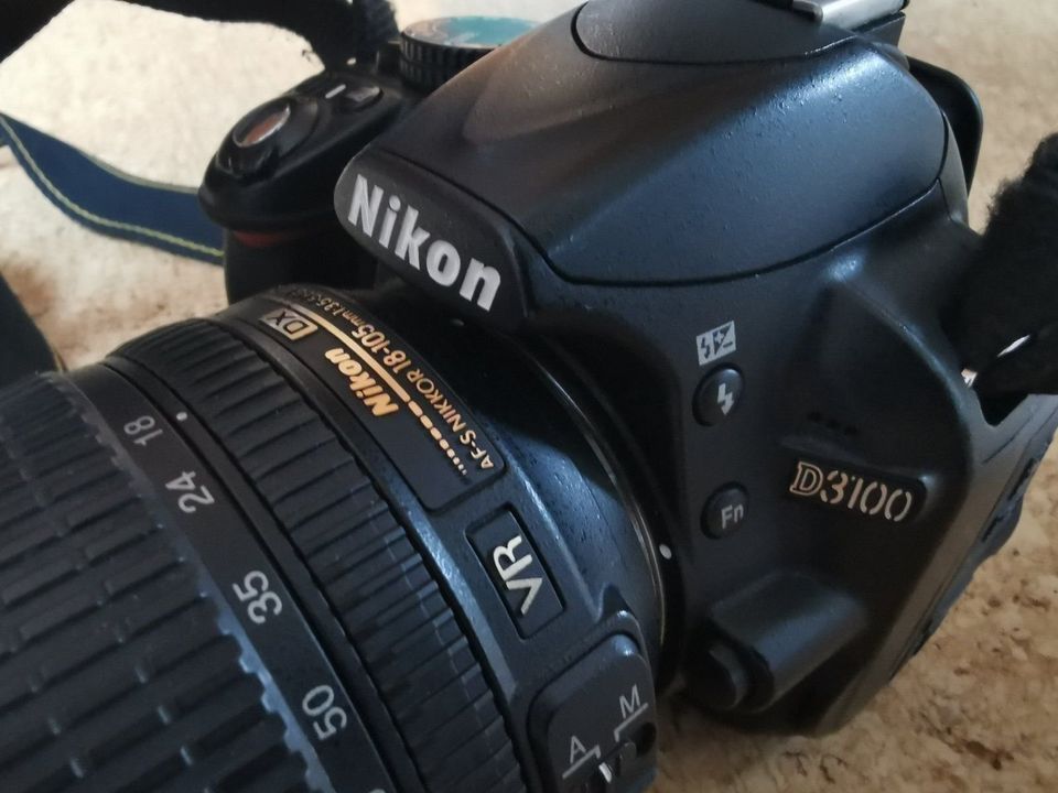 Nikon D3100 Spiegelreflexkamera mit 18 105 Objektiv und Tasche in Eibelstadt