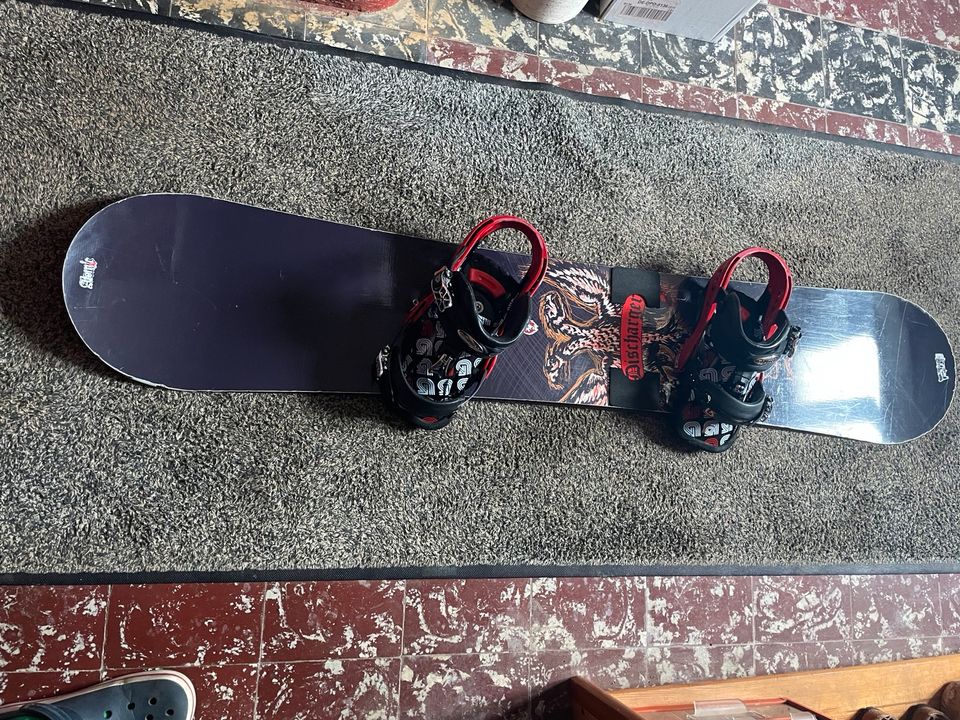 Snowboard Atomic mit Burton Bindung 150cm in Haunetal