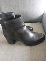 Stiefelette Tamaris Größe 42 Hessen - Petersberg Vorschau