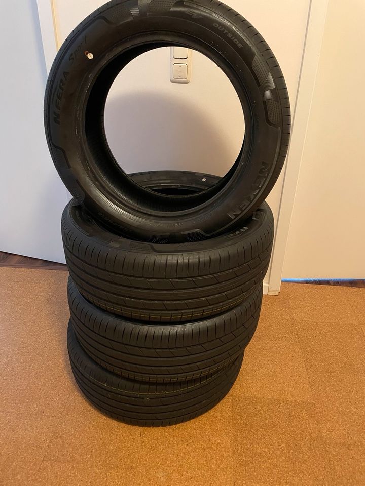 Sommerreifen 225/55 R18 98W in Rehfelde