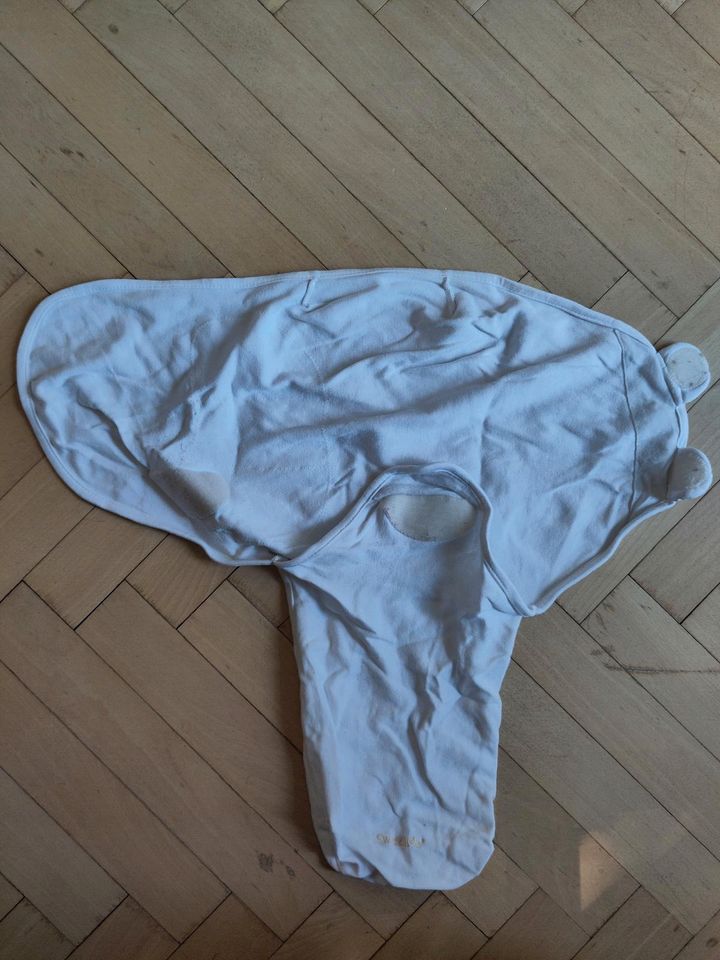 SwaddleMe Pucksack in large in weiß ab 6,4 kg in Göttingen