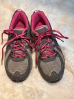 Asics Gel-Venture 6 Größe 38 – Grau-Pink – Guter Zustand Niedersachsen - Emden Vorschau