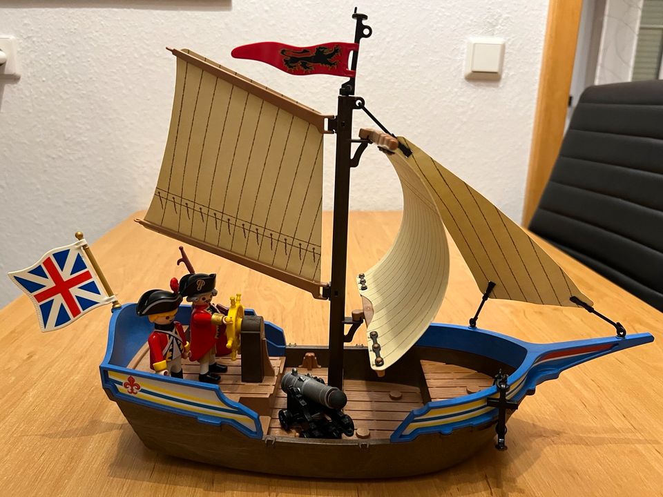 Playmobil  Piratenschiff 5140 Rotrock-Kanonensegler in Emsbüren