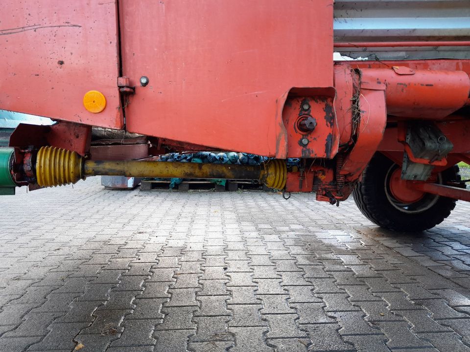 Ladewagen Mengele LAW350 in Singen