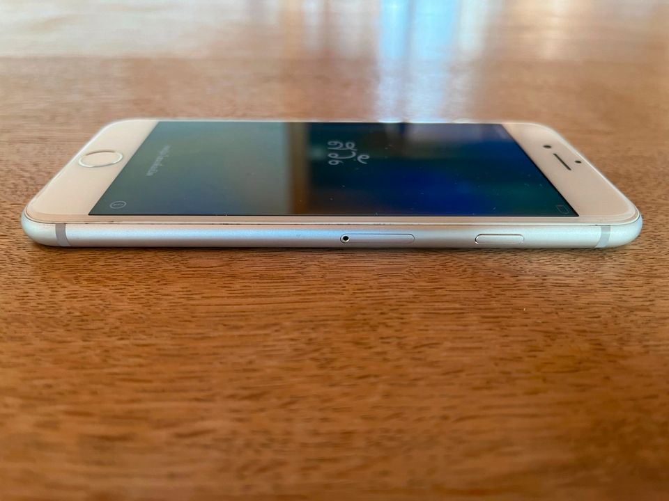 Apple iPhone 8 – kein SIM-Lock – weiß/silber – 256 GB – gebraucht in Haldenwang i. Allgäu