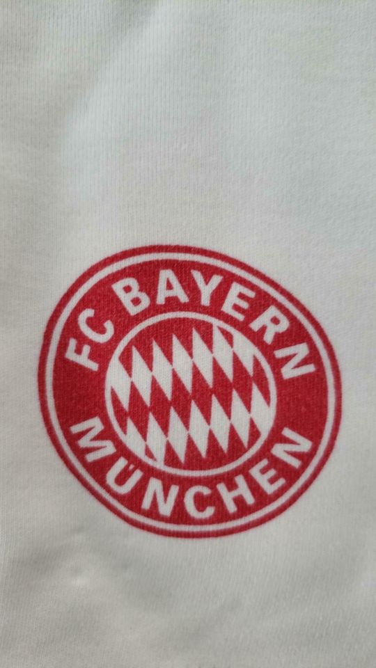 FC BAYERN MÜNCHEN T SHIRT DAMEN GR.L in Burghausen