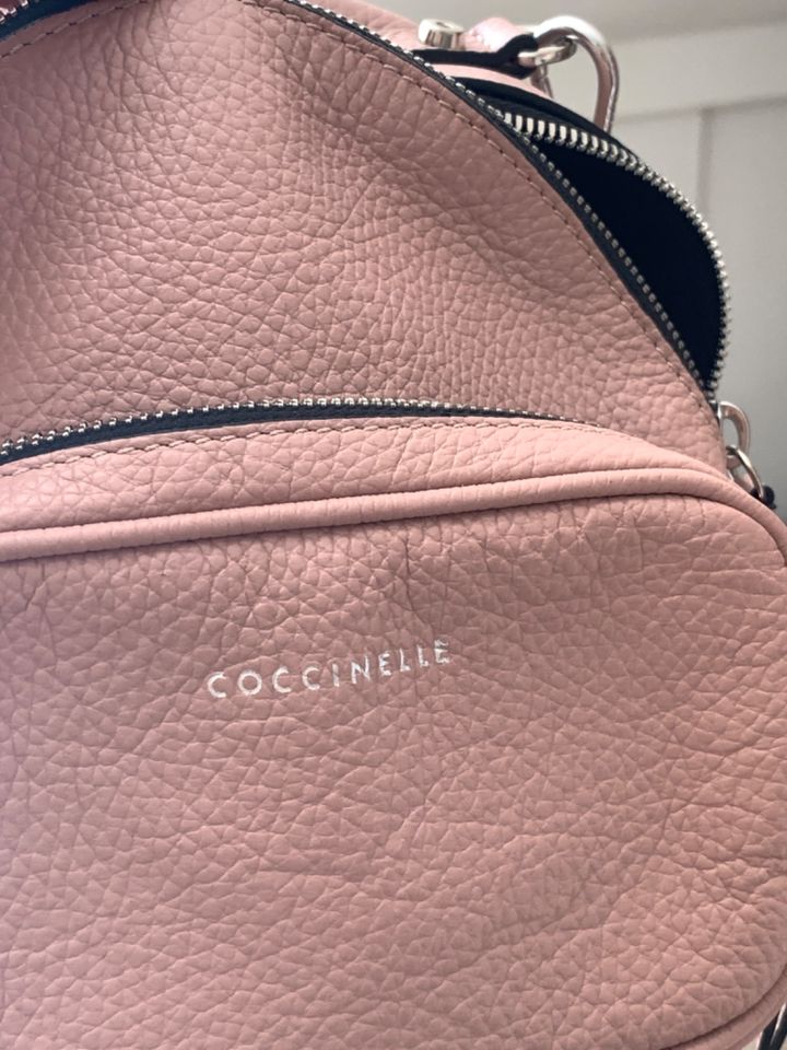 original Coccinelle Rucksack NEU rosa in Sankt Augustin