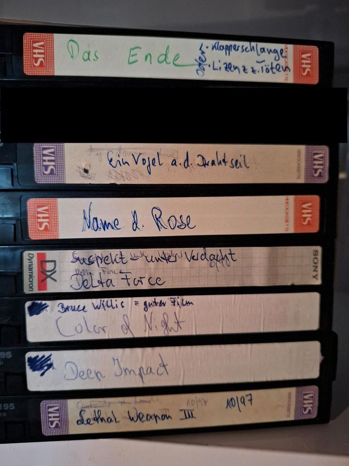 VHS Kassetten, selbst bespielt, TV Aufnahmen 90er Jahre, Teil 4 in Berlin