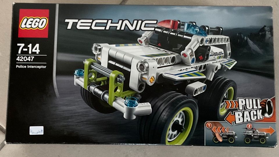 Lego Technic Police Interceptor Nr. 42047 in Bad Wurzach