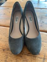 Clarks Pumps, grau, Gr.38 Niedersachsen - Auetal Vorschau