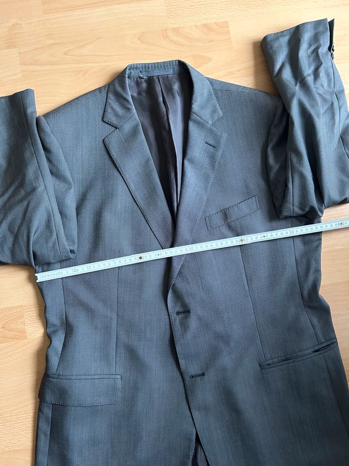 Zegna Hosen Anzug Jarkett Sakko Bundfalten 56 R grau Leinen in Rimbach