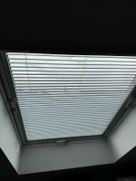 Velux Dachfenster Jalousie Silber sehr guter Zustand Köln - Ostheim Vorschau