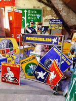 Michelin Emailschilder 60cm Retro Werbung Reklame Moped Garage Nordrhein-Westfalen - Mülheim (Ruhr) Vorschau