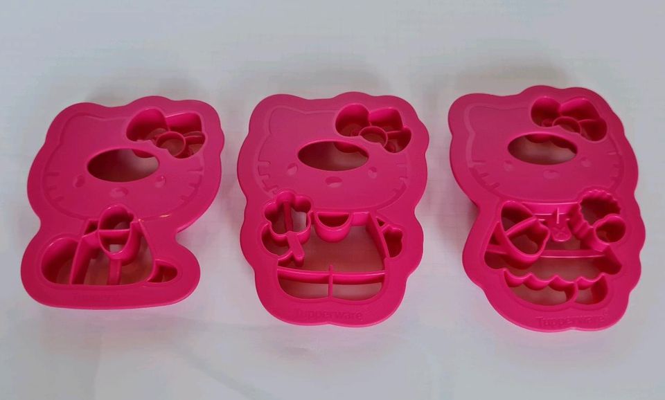 Tupperware - Hello Kitty Silikonbackform + 3 Keksausstecher - NEU in Lichtenfels