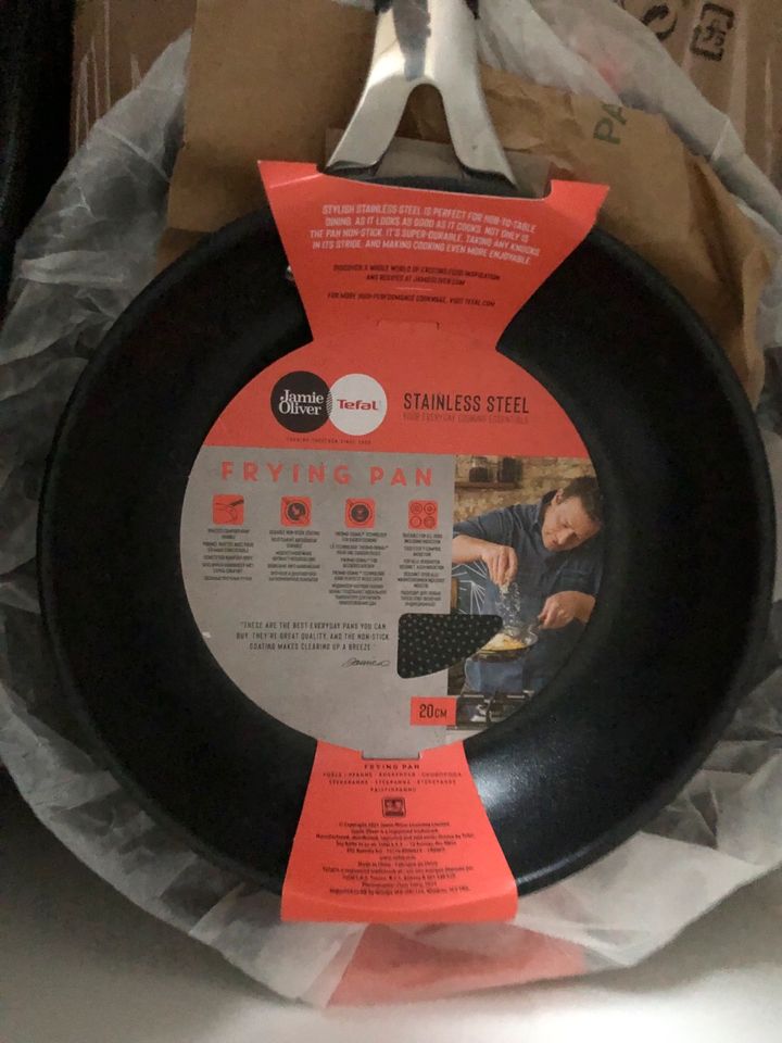 Tefal Pfanne 20 cm - Jamie Oliver / NEU & OVP unbenutzt in Hamburg