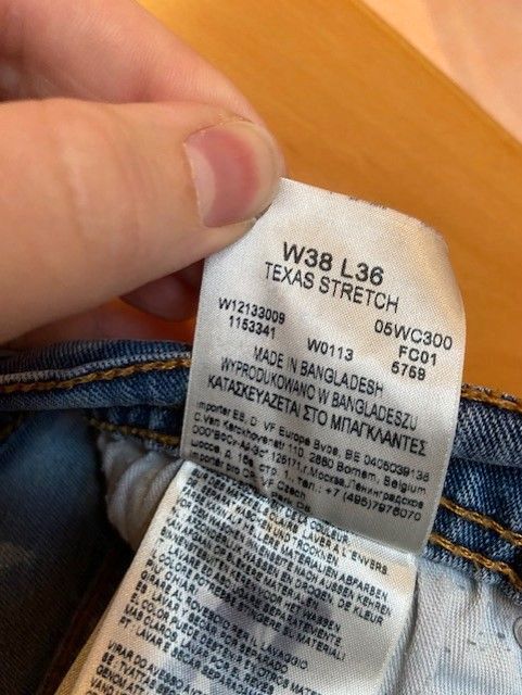 Wrangler| Herren Hose Jeans |Größe 38/36| blau . in Gütersloh