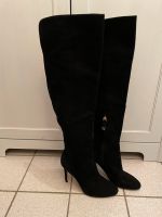 Guess Oveeknees Stiefel Leder / schwarz / Gr. 39 NEU Bayern - Erding Vorschau