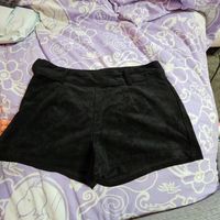 S Samt schwarz Shorts kurze Hose Hotpants Rheinland-Pfalz - Alsheim Vorschau