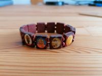 Armband aus Holz mit Aufklebern indischer Götter Innenstadt - Köln Altstadt Vorschau