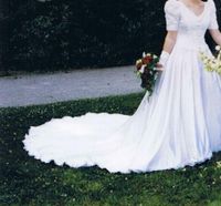 Hochzeitskleid * Brautkleid * Gr. 40/42 * NEUwertig Bayern - Erding Vorschau