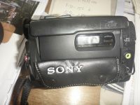 Sony Handycam CCD-TR55E Video Camera Recorder mit viel Zubehör Nordrhein-Westfalen - Ratingen Vorschau