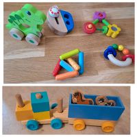 Babyspielzeug aus Holz/ Holzzug mit Tieren Hessen - Darmstadt Vorschau