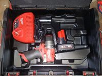 Milwaukee m12 FDP2 inklusive 1x 4Ah Akku und Ladegerät Sachsen - Niesky Vorschau