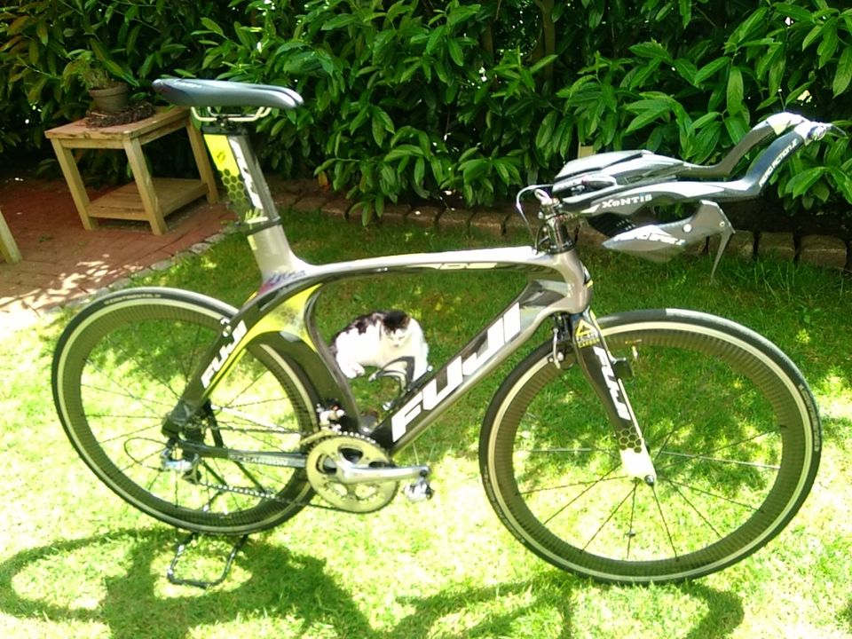 FUJI D6 Triathlonrad / Zeitfahrrad, signiert von Chris McCormack+ in Bremen