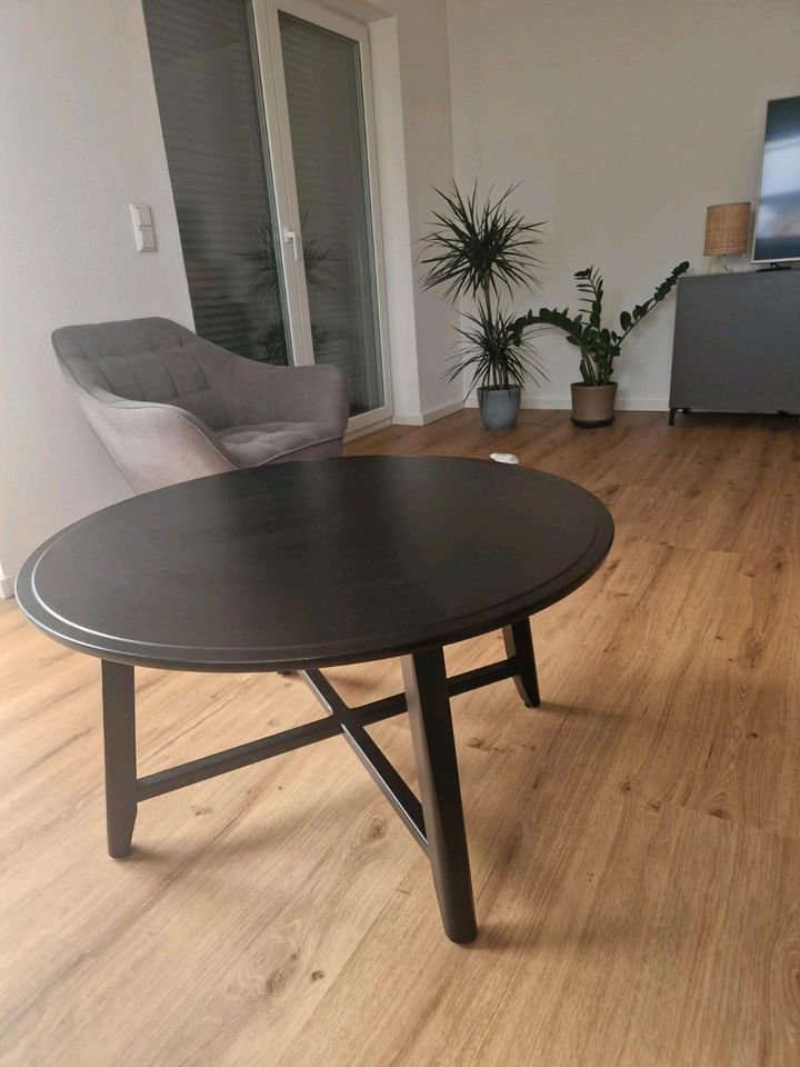 Ikea Tisch Couchtisch KRAGSTA 3 Monate alt in Gemmingen