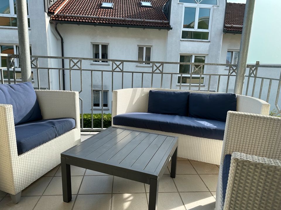 exclusive Lounge Möbel- Hersteller Schönhuber Franchi in Rosenheim