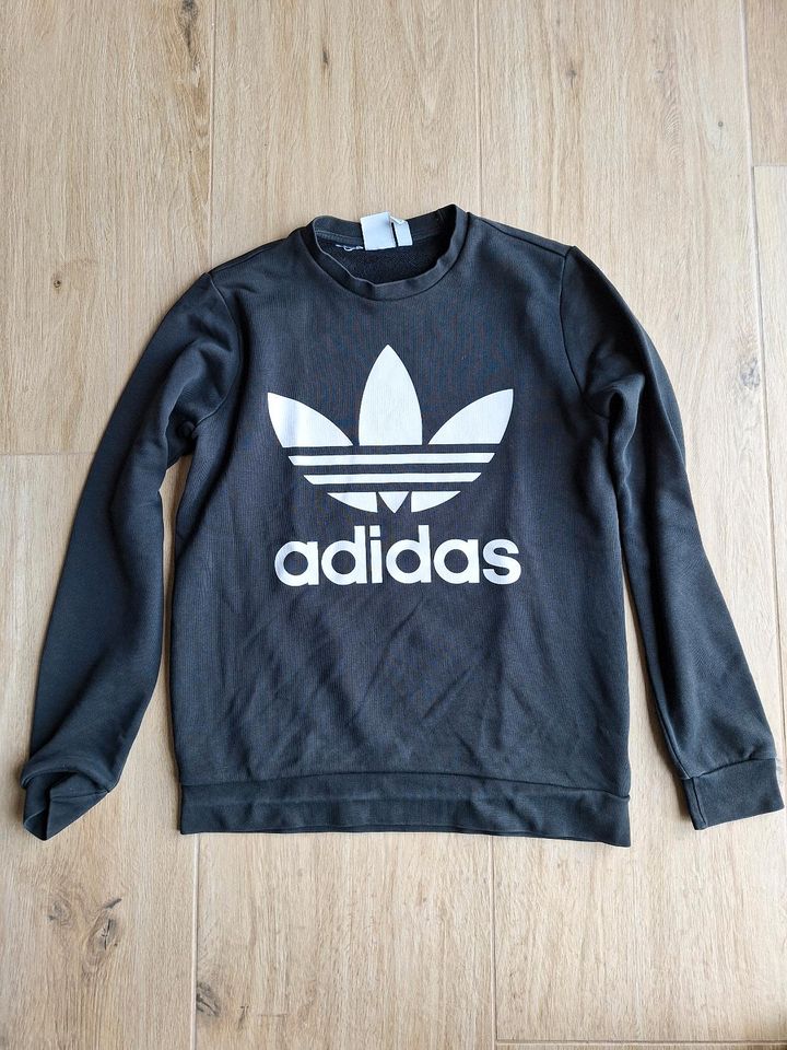 Adidas Pullover schwarz Gr. 170 Jungen in Zweibrücken