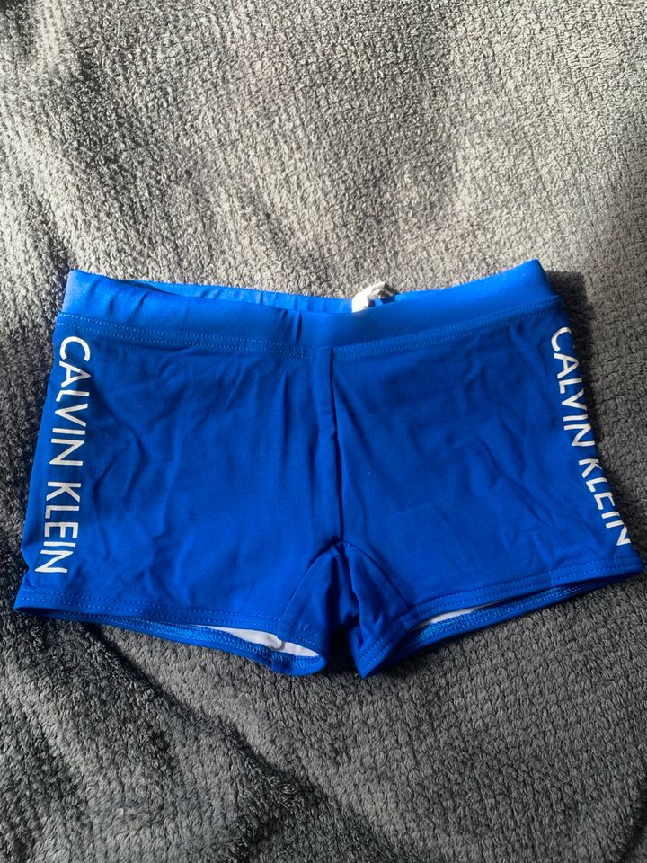 Blaue Badehose Gr 8-10 Calvin Klein in Köln