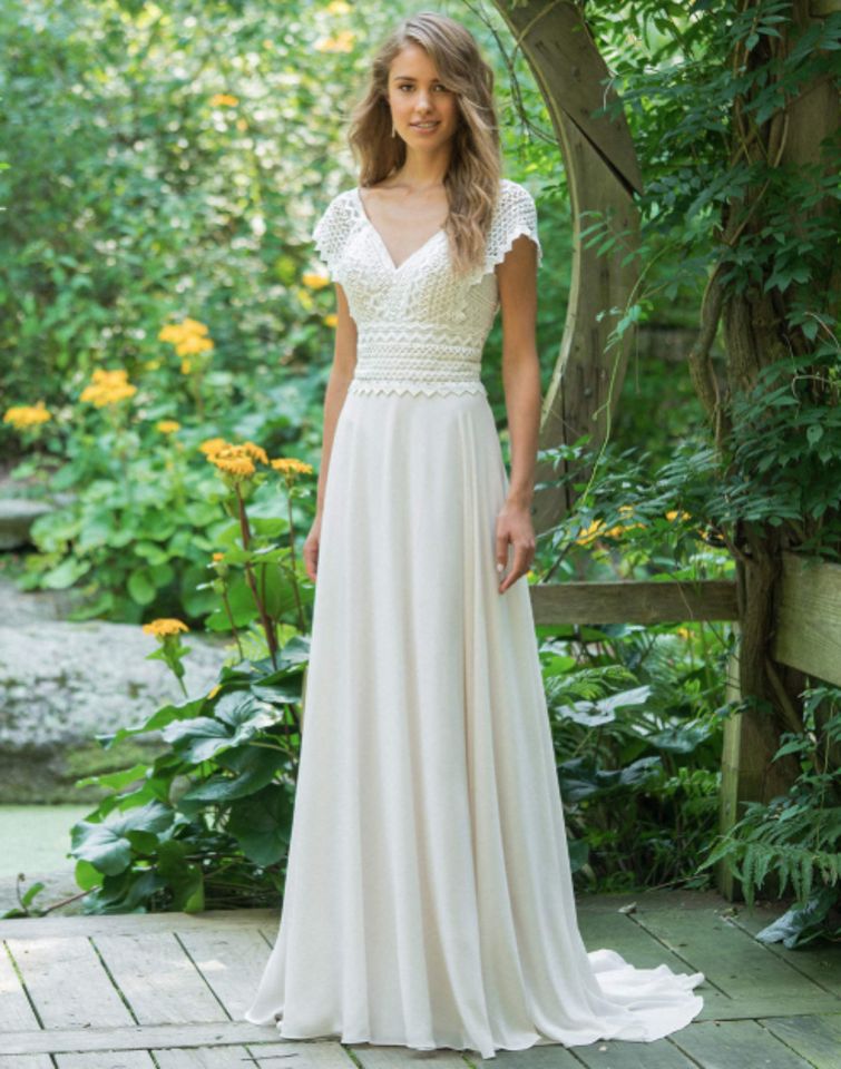 Brautkleid Boho Gr. 38/40 Lillian West 66016 in Köln