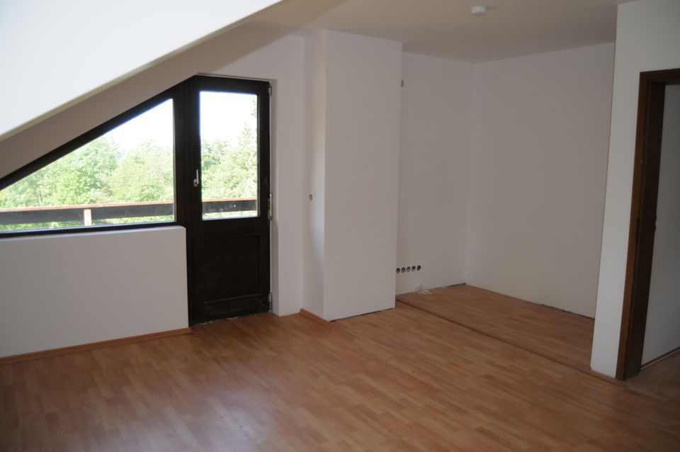 3- Zimmer- Dachgeschoss- Wohnung in Poppenhausen