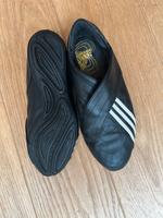 Adidas Gymnastikschuhe Yogaschuhe 38 schwarz Leder Saarland - Beckingen Vorschau