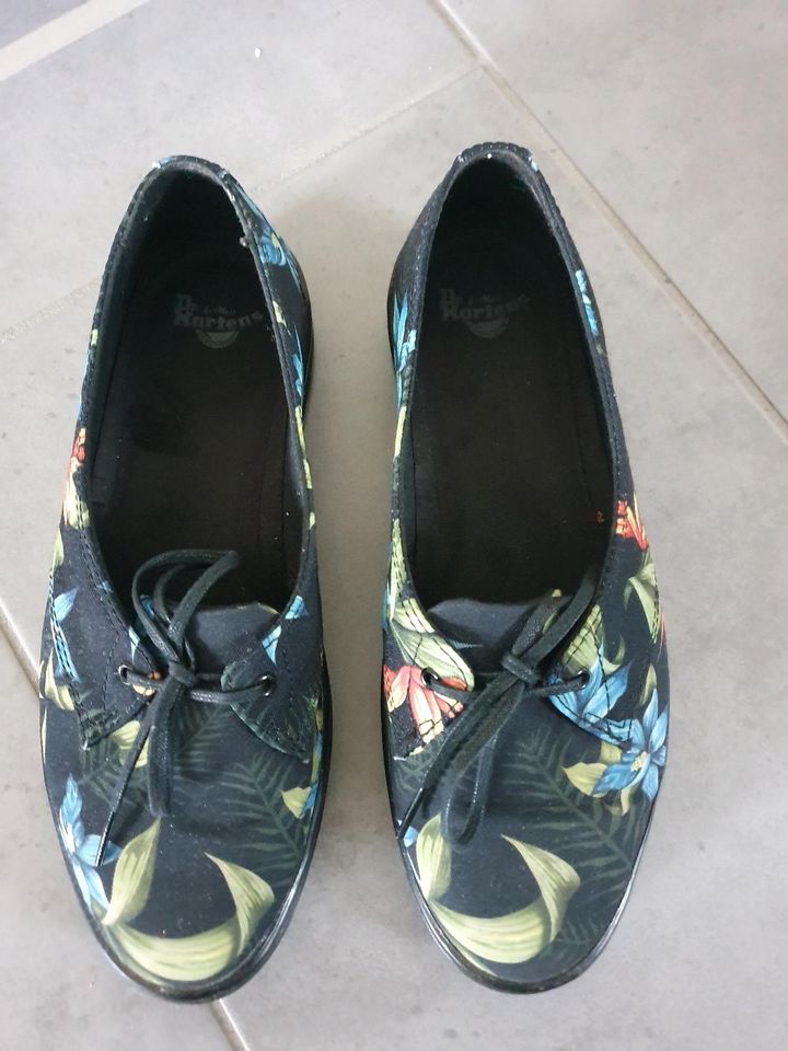 Dr. Martens Slipper / Ballerinas UK 6,5 in Tharandt