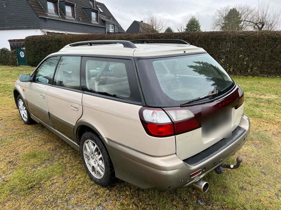 Subaru Legacy Outback H6 in Wuppertal