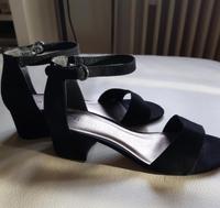 Sandale Sandalette Tamaris schwarz Damen Mädchen 36 Niedersachsen - Calberlah Vorschau
